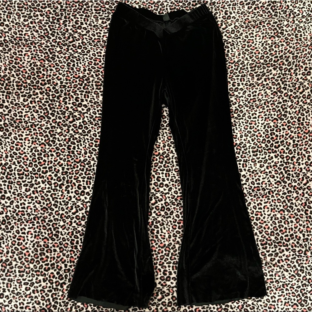 ❀ black flared pant ❀